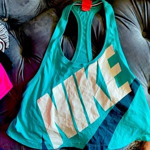 Nike Razorback crop top